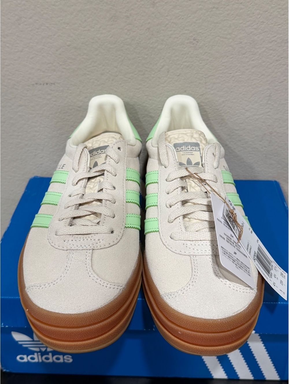 Size 5Y/6 Women - Adidas Gazelle Bold GS “Wonder White Semi Green Spark” - Picture 3 of 6